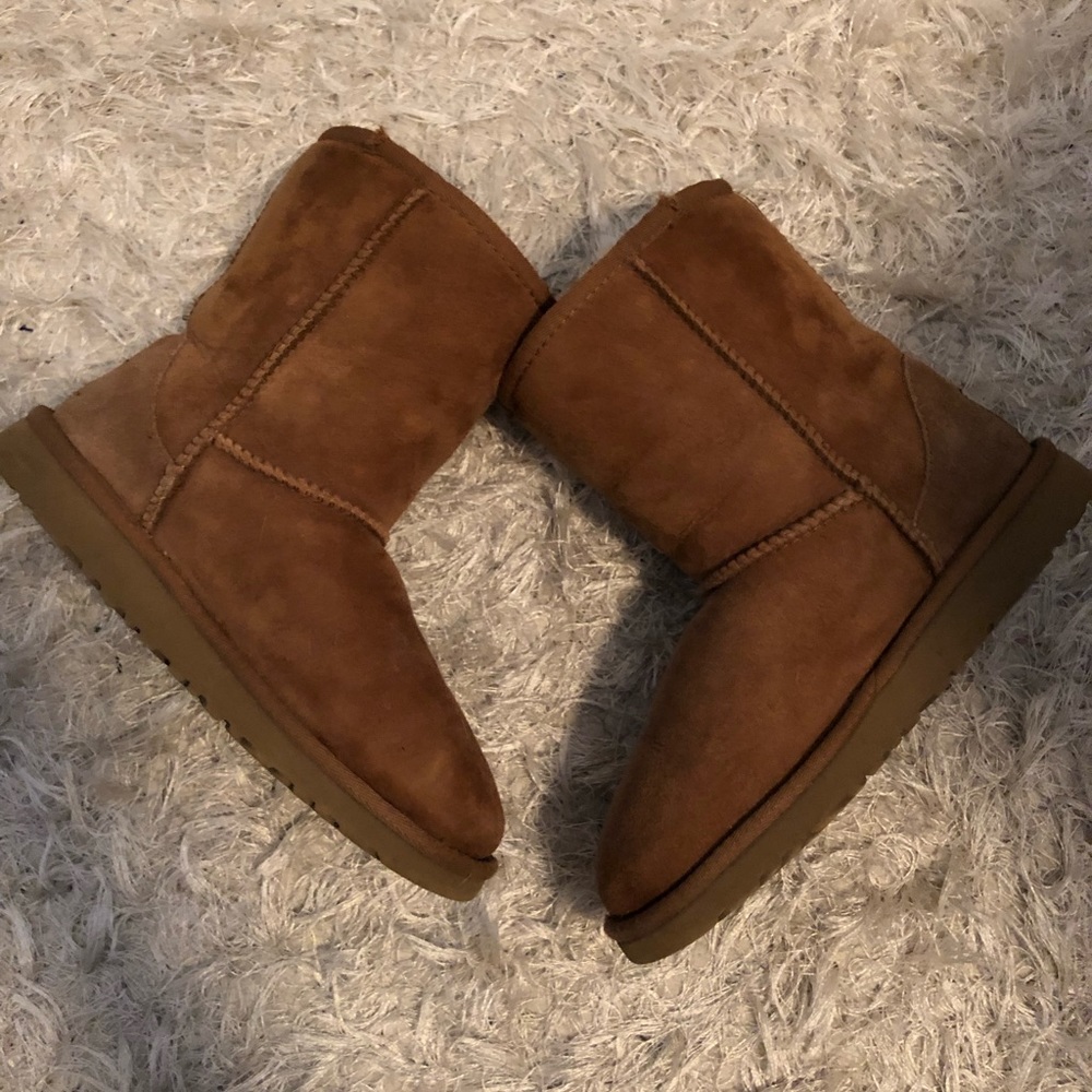 Authentic Uggs for Women💕